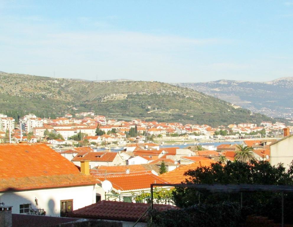 Apartamento Leona Trogir Habitación foto